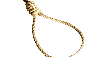 Groził rodzinie, chciał powiesić psa i spalić mieszkanie Groził rodzinie, chciał powiesić psa i spalić mieszkanie